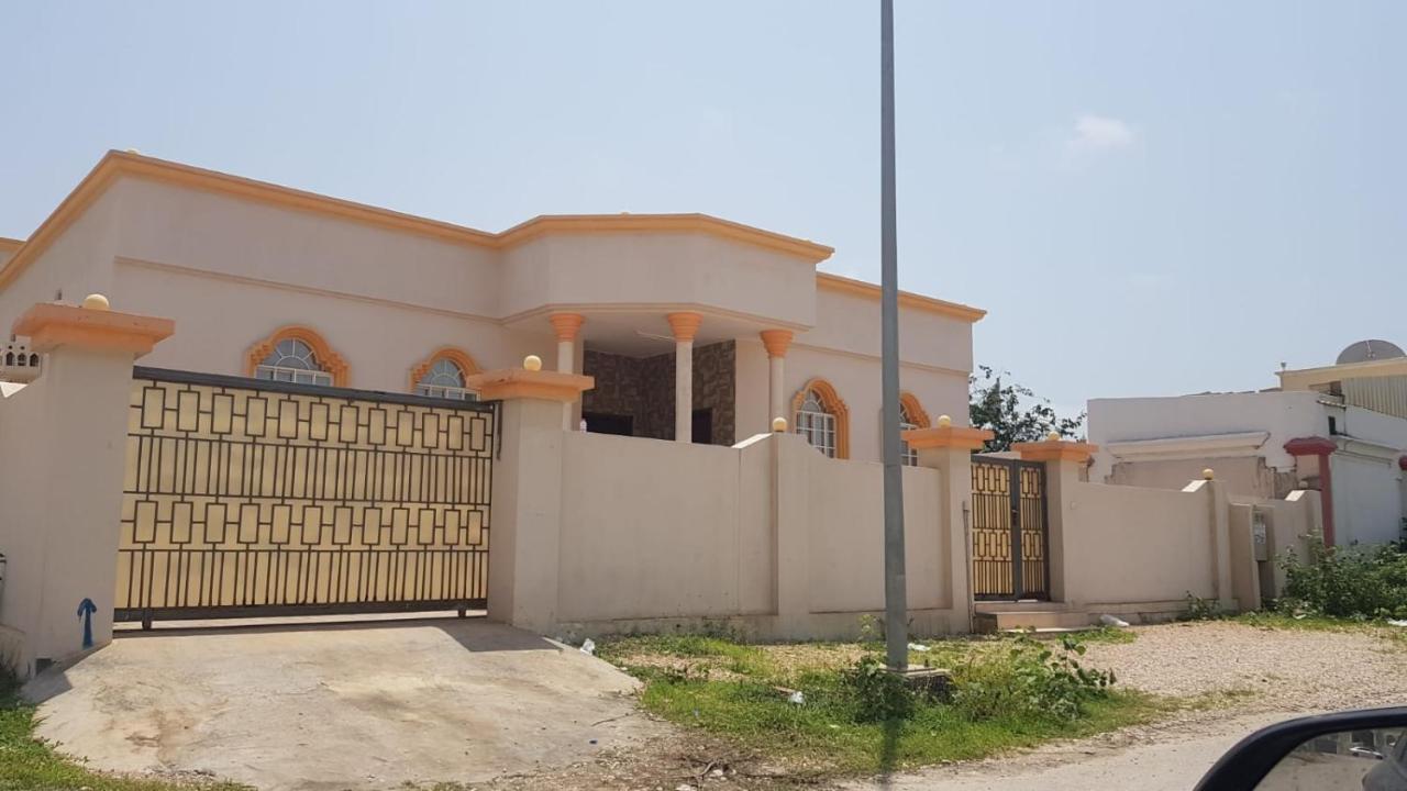 Vila Thlath Grf Osala Villa Salalah Exterior photo